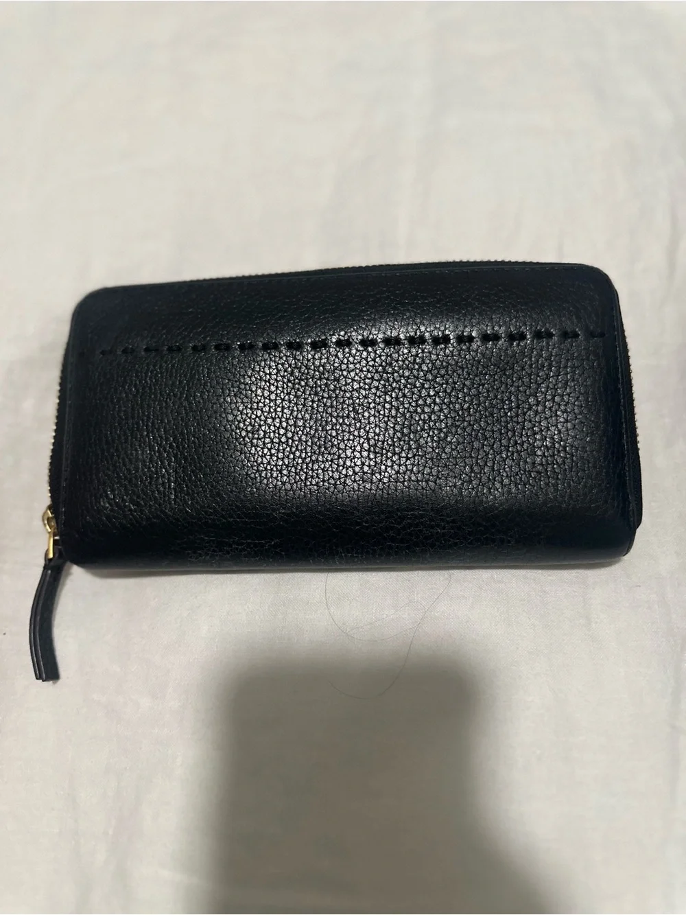 Tory Burch Black Leather Zip Wallet with Logo